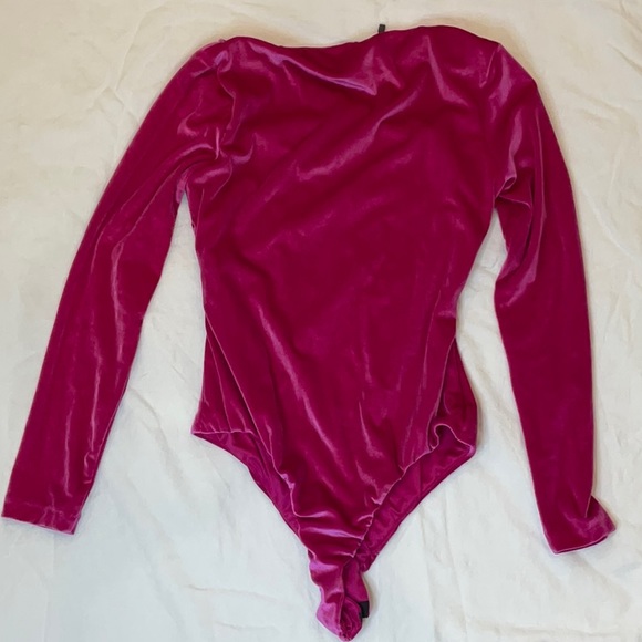 Velvet Fushia Pink Bodysuit | Cinched sides and one shoulder |Zara|Womens size M - Picture 5 of 5